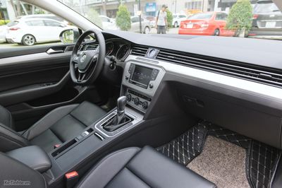 VW Passat 2018_Xetinhte-7399.jpg