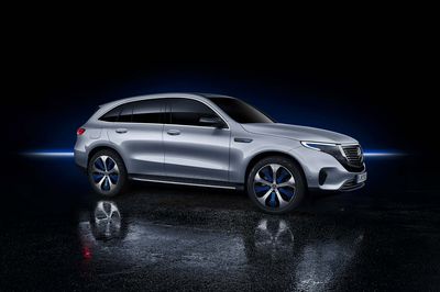 Mercedes_Benz_EQC_400_4MATIC_2019_tinhte3.jpg