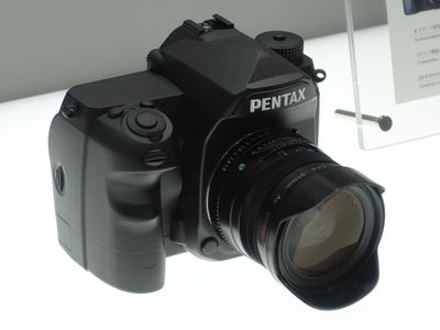 Pentax-full-frame-K-mount-DSLR-camera-6.jpg