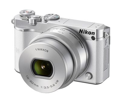 Nikon-1-J5-mirrorless-camera-1.jpg