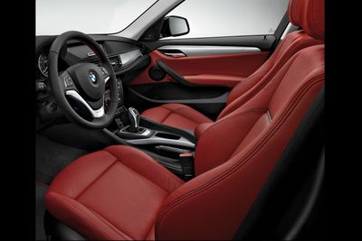 2014-BMW-X1-16[2].jpg