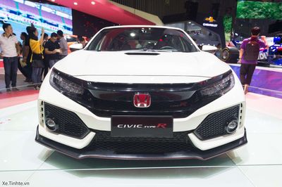Honda_Civic_Type_R_F1_Xe_Tinhte_NON_6734.jpg
