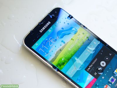 Samsung-Galaxy-S5-water-logo-wm-DSC05776.jpg