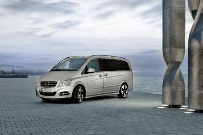 mercedes-viano-vision-pearl-study-20.jpg