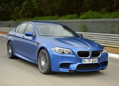 BMW-M5-2014-15.jpg