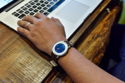 Pebble time outlet round giá
