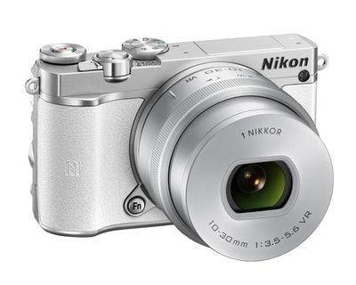 Nikon-1-J5-mirrorless-camera-2.jpg