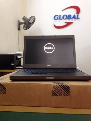 dell,.jpg