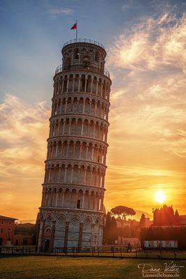 Pisa Tower.jpg