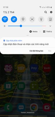 Screenshot_20200402-075846_One UI Home.jpg