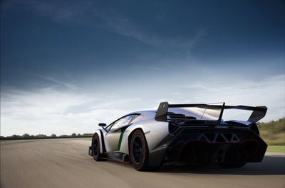 [GMS 2013] Lamborghini giới thiệu Veneno kỷ niệm 50 thành lập