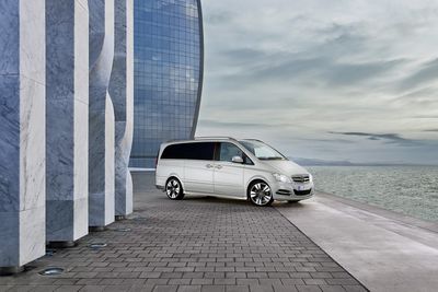 mercedes-viano-vision-pearl-study-21.jpg