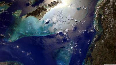 cuba_and_bahamas_islands_seen_from_space-wallpaper-3840x2160.jpg