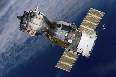 400px-Soyuz_TMA-7_spacecraft2.jpg