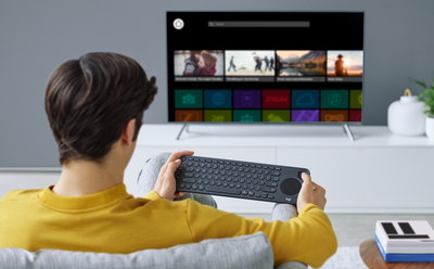 Bàn phím K600 cho smart TV là một sản phẩm độc đáo và hữu ích. Nếu bạn muốn tối ưu hóa trải nghiệm của mình khi xem phim hoặc chơi game trên smart TV, hãy xem ảnh liên quan và khám phá tính năng của bàn phím này.