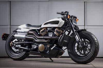 4380760_2018-Harley-Davidson-4-e1532963517774.jpg