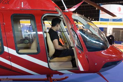 tinhte.bell407gx.helicopter-34.jpg